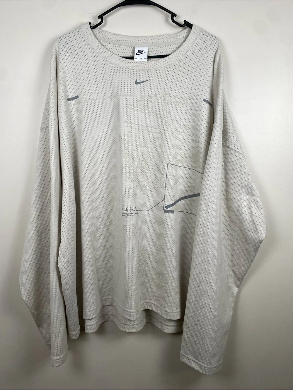NWT Nike Street Vision Beige Long Sleeve Unisex XXL